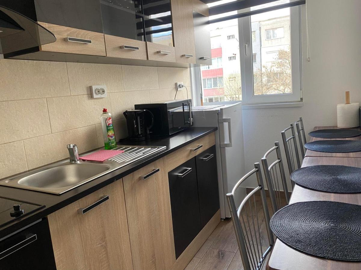 Apartament Cristian Apartment Orsova Bagian luar foto